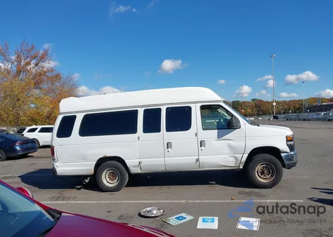 2013 Ford E-350 Super Duty Commercial from USA, damaged, VIN 1FTSS3EL3DDB29565